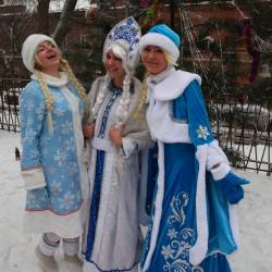 Во Владивостоке прошёл «Народный слёт Дедов Морозов и Снегурочек» #7