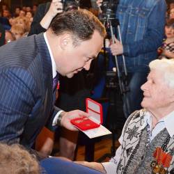 Глава Владивостока поздравил поколение победителей с наступающим Днем Победы #12