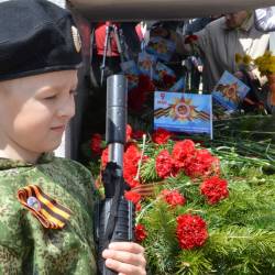 Торжественный митинг, посвященный Дню Победы, прошел в Первореченском районе Владивостока #25