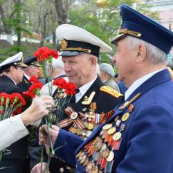 С этого началось празднование Дня Победы во Владивостоке #4