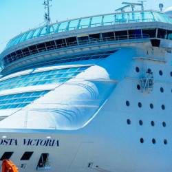Один из самых больших океанских лайнеров в мире Costa Victoria посетил приморскую столицу #2