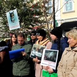 Жители города выступили против хабаровских живодёрок и океанариума #7