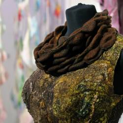​От батика до войлока – все виды художественного текстиля представлены на выставке в Союзе художников #4