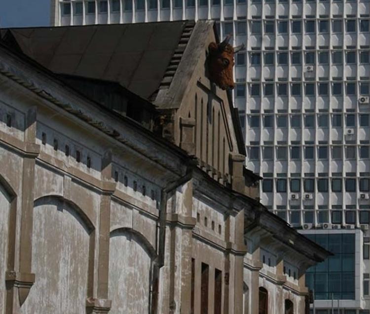 Объект культурного наследия варварски реставрируют во Владивостоке