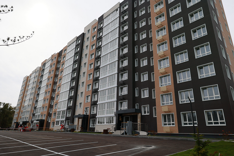 Во Владивостоке дом на 200 квартир ввели в эксплуатацию раньше срока