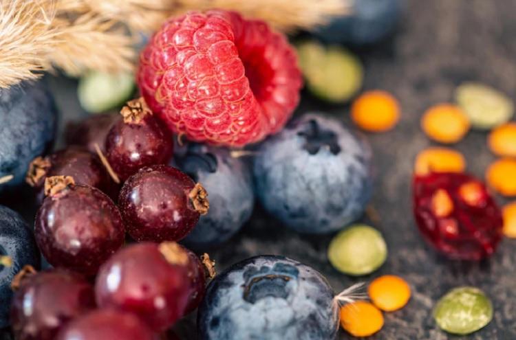 Диетолог назвал самые полезные весенние фрукты и овощи