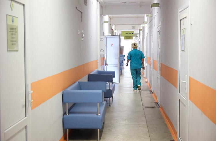 Почти 9 тысяч медиков получили социальную выплату в Приморье