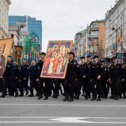 В шествии приняли участие сотни православных граждан #7