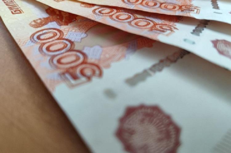 В России хотят освободить от налогов малоимущих
