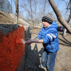 Маленький космос появился в одном из дворов города #11