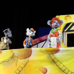Пьесу с шекспировскими страстями для детей покажут в театре кукол #1