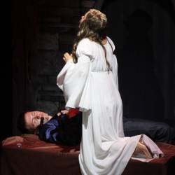 Поистине "шекспировские" страсти кипели на сцене Большого зала Приморской филармонии #8