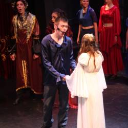 Поистине "шекспировские" страсти кипели на сцене Большого зала Приморской филармонии #13