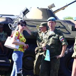 Элита российской армии встретила профессиональный праздник #11