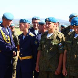 Элита российской армии встретила профессиональный праздник #61