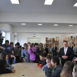 Гости мероприятия положительно отозвались о новой "читальне" #7