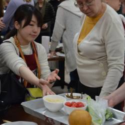 Мастер-класс по приготовлению блюд, популярных в префектуре Тоттори, провела Кадзики Ицуко #16