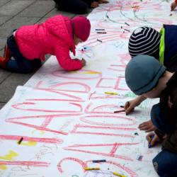 Праздник в честь Дня Победы прошел на открытой площадке у Дома Молодежи #7