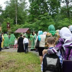 Четыре сотни православных паломников прибыли к особо чтимой в Приморье святыне - источнику Св. Тихона #8