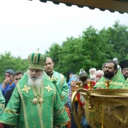 Четыре сотни православных паломников прибыли к особо чтимой в Приморье святыне - источнику Св. Тихона #10