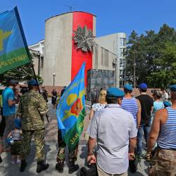 Фоторепортаж с главного праздника десантников #3