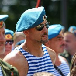 Фоторепортаж с главного праздника десантников #22