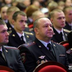 Правоохранителей поздравил исполняющий обязанности главы города Константин Лобода #7