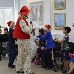 Администрация Владивостока и предприниматели организовали для детей праздник #11