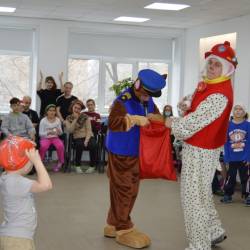 Администрация Владивостока и предприниматели организовали для детей праздник #14
