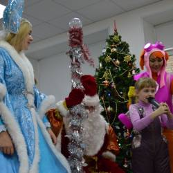 Администрация Владивостока и предприниматели организовали для детей праздник #27