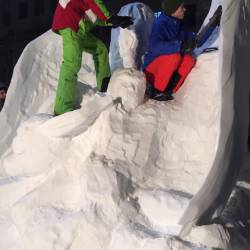 Одна из победителей международного конкурса скульптур из снега в Харбине поделилась впечатлениями #9