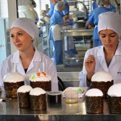 Около 200 тысяч единиц пасхальной продукции будет изготовлено к празднику #9