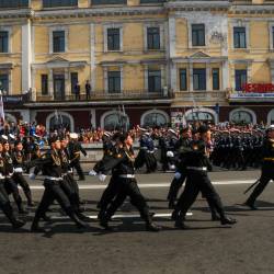 Посмотреть на это масштабное событие пришли десятки тысяч жителей и гостей Владивостока #18