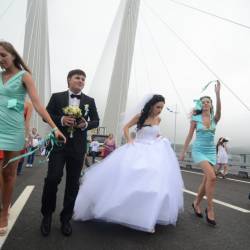 Ровно пять лет назад мост через бухту «Золотой Рог» открылся во Владивостоке #3