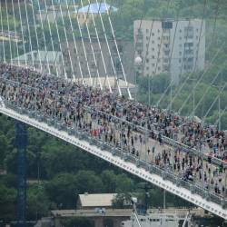 Ровно пять лет назад мост через бухту «Золотой Рог» открылся во Владивостоке #16