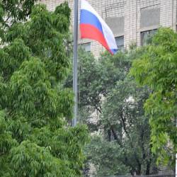 Корреспондент РИА VladNews проверил состояние флагов в приморской столице #20