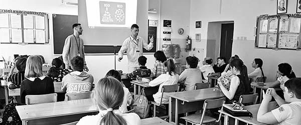 Школьников Владивостока учат экологии