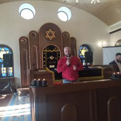 Памятное мероприятие посетили не только прихожане синагоги, но и представители других религиозных конфессий, общественные деятели, представители органов власти и депутаты #12