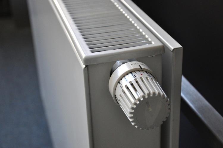 radiator-gdb92d3760_1280.jpg