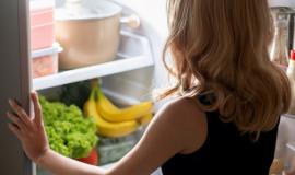 full-shot-skinny-woman-checking-the-fridge.jpg