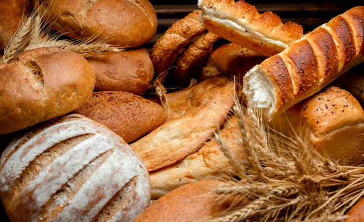 different-types-of-bread-made-from-wheat-flour.jpg