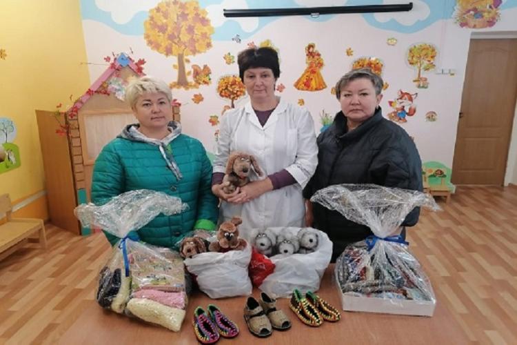 Подарки в детский дом.jpg