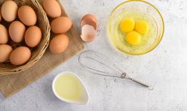 organic-eggs-and-oil-preparing-cooking-meal.jpg