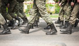 marching-soldiers-military-bootsxa_259162-272.jpg