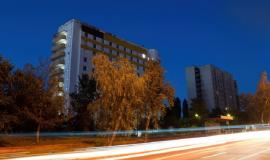 building-road-with-trees-night_1268-15673.jpg