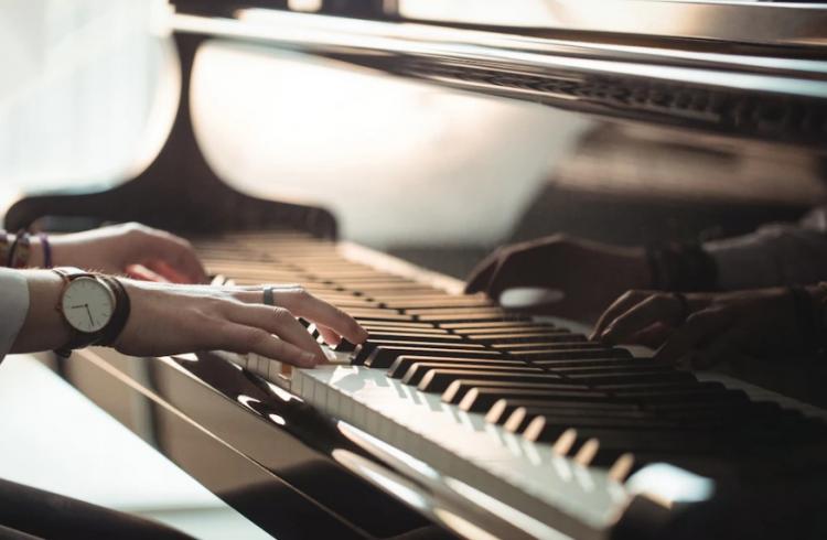 Снимок веб-страницы_20-2-2023_12433_www.freepik.com.jpeg