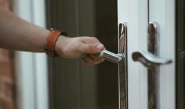 Снимок веб-страницы_16-3-2023_132515_www.freepik.com.jpeg