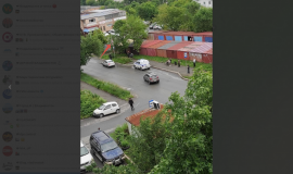 мужик в трусах.png