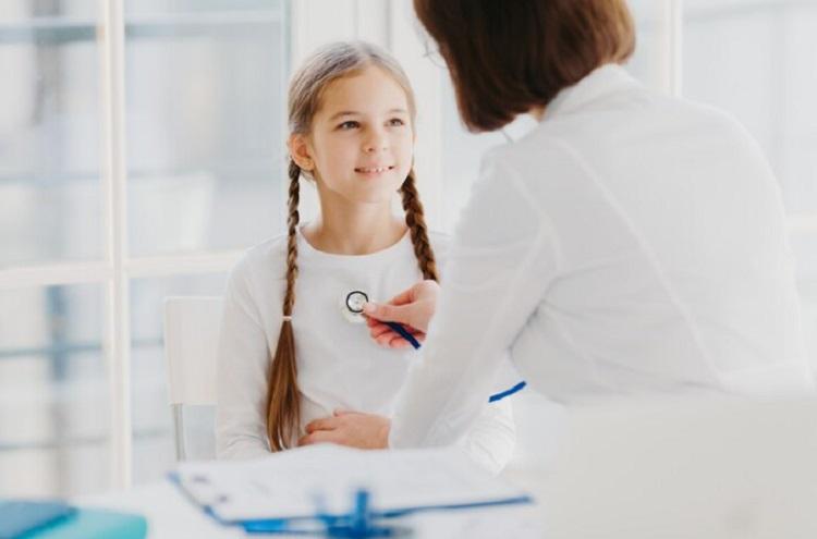 медсестра в школе.jpg