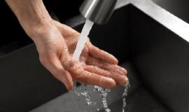 close-up-hygienic-hand-washing_23-2149218203.jpg